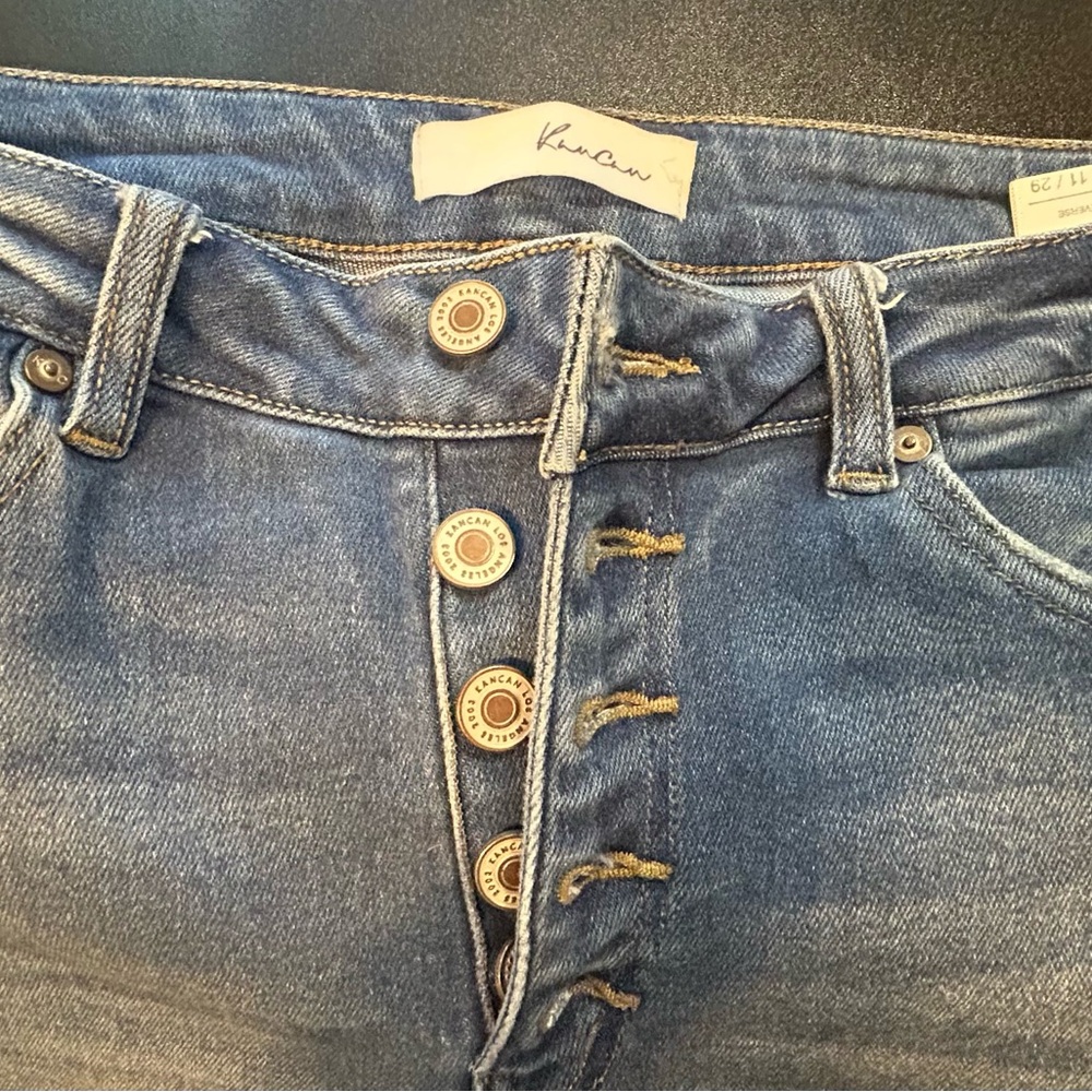 KanCan High Rise Blue Jeans with Classic Wash